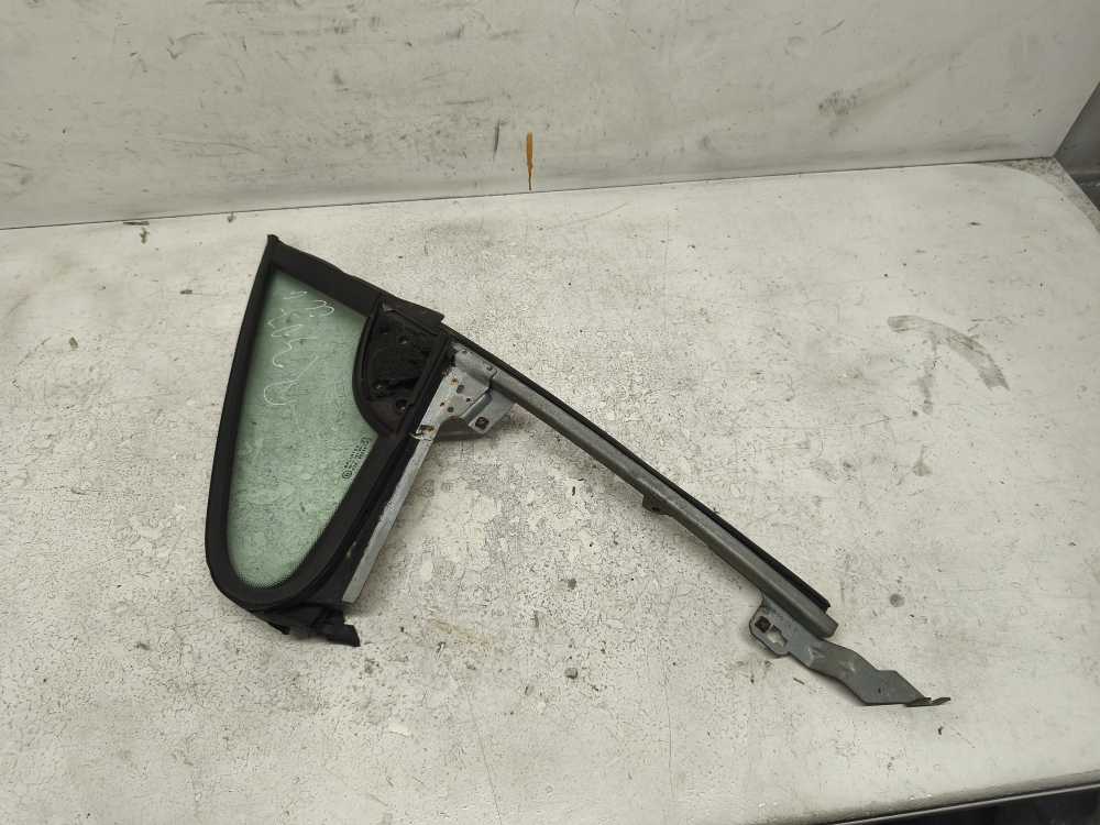 VITRE AVANT GAUCHE PEUGEOT CC - Vue 1